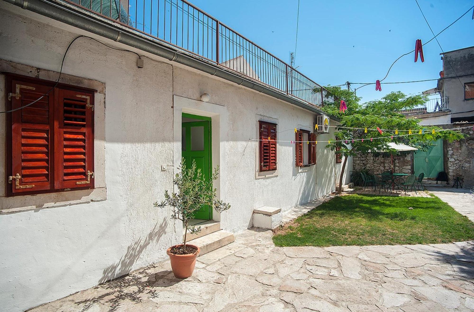 Dalmatian Garden - Free Parking - City Centre Šibenik Exteriör bild